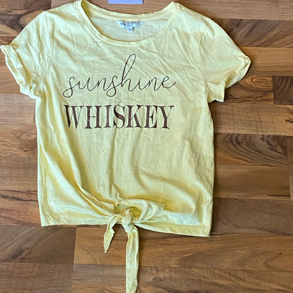 Sunshine and whiskey shirt. Country concert. Size xs
